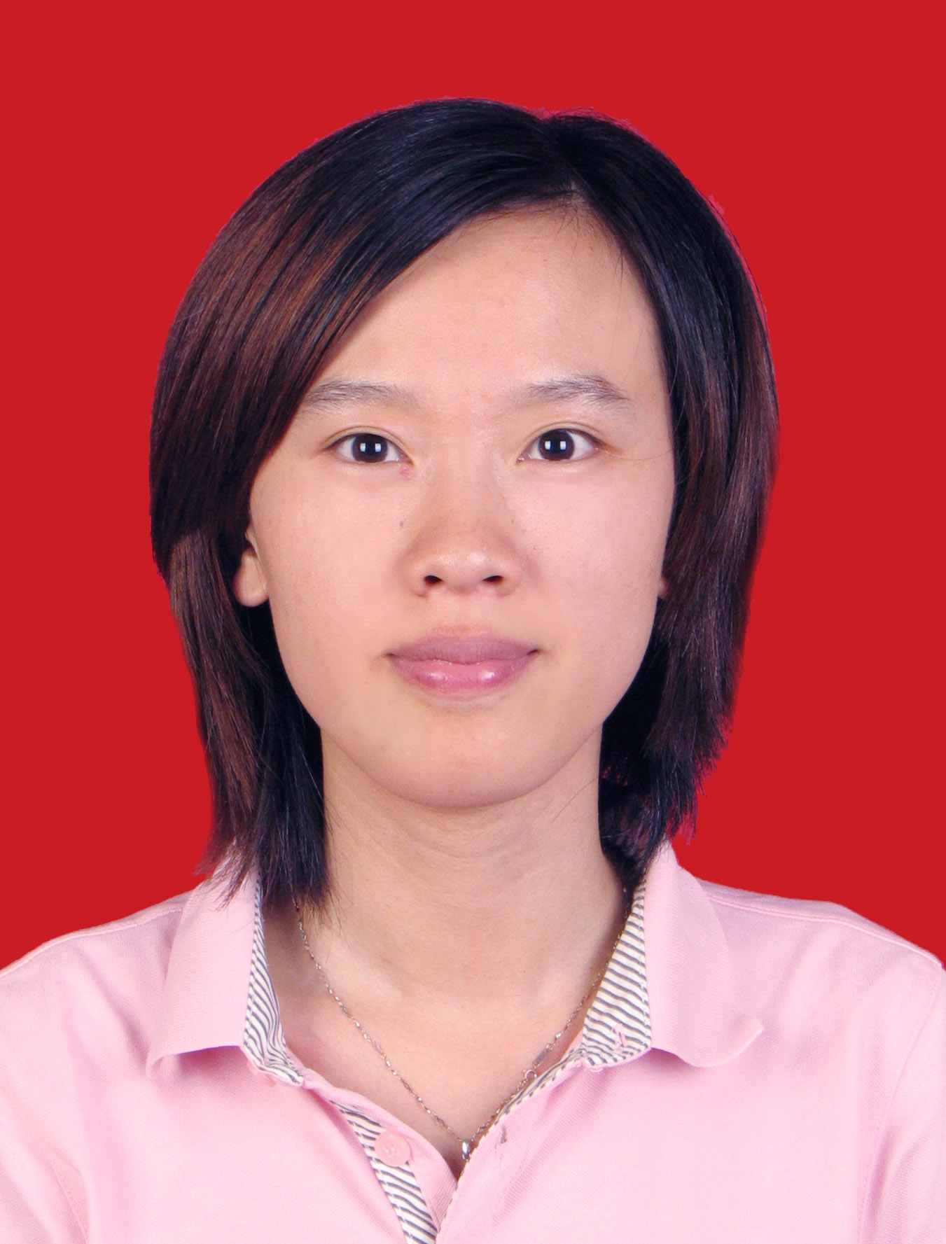 薛瑞玉，職務(wù)：鎮(zhèn)委委員.jpg