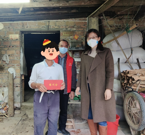 已處理1674092129215市委常委、組織部部長(zhǎng)李衛(wèi)芳慰問龍溪天地坑村困難老黨員.jpg