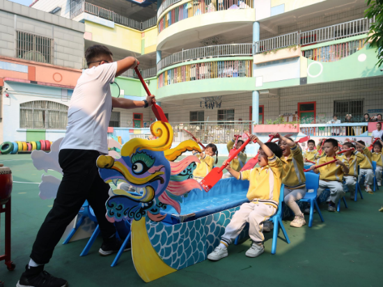 “同”樣主題“異”樣精彩，助推園本教研3.jpg