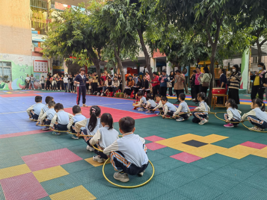 “同”樣主題“異”樣精彩，助推園本教研6.jpg